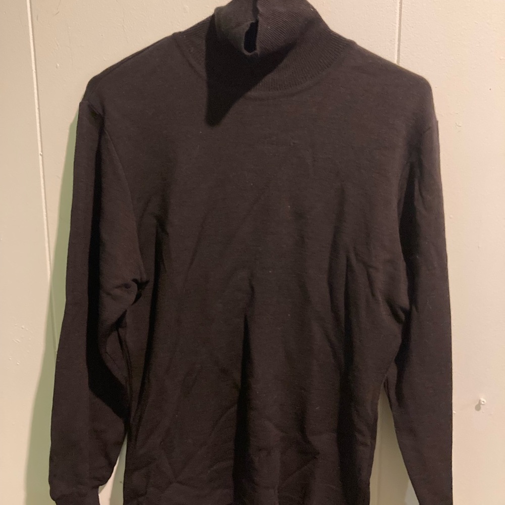 Warm 100% Wool Black Turtleneck Sweater